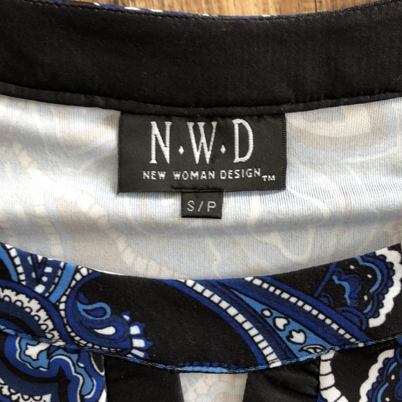 NWD sleeveless silky pretty blue tunic top - Picture 3 of 12